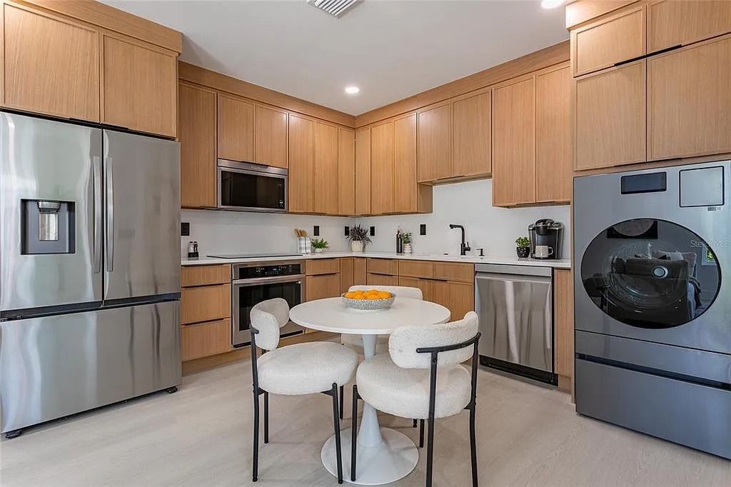 Kitchen renovation Clearwater FL — modern finishes and updated appliances